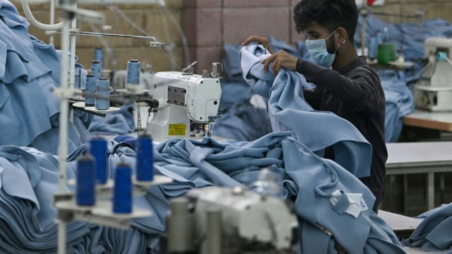 Helanza Ind. Custom Sportswear Sewing Line & Factory Floor Sialkot